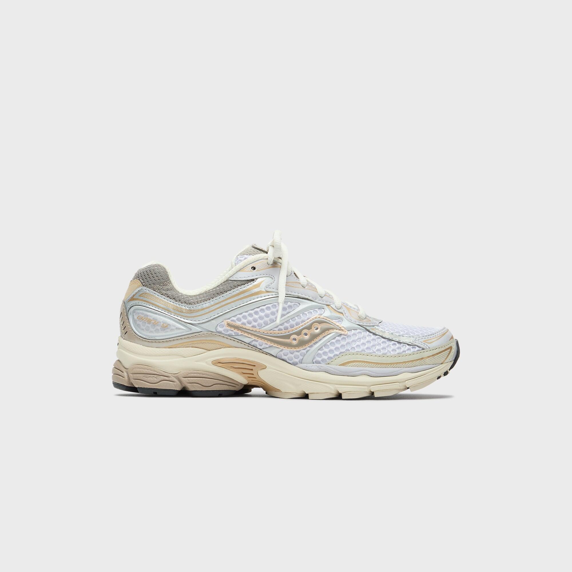 SAUCONY picture