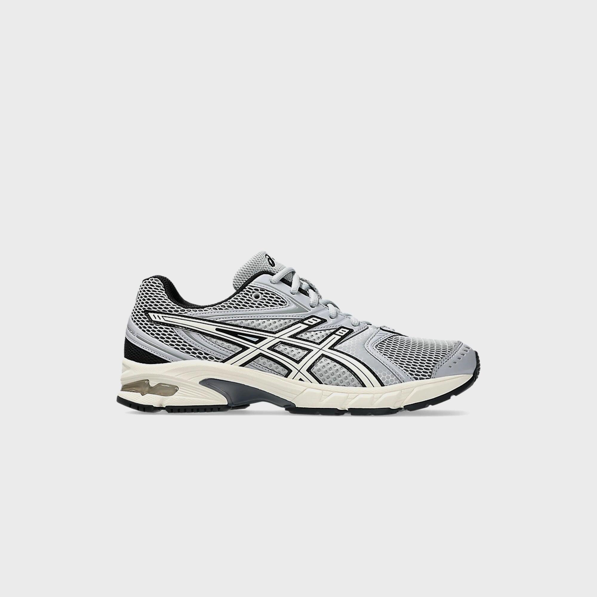 ASICS picture