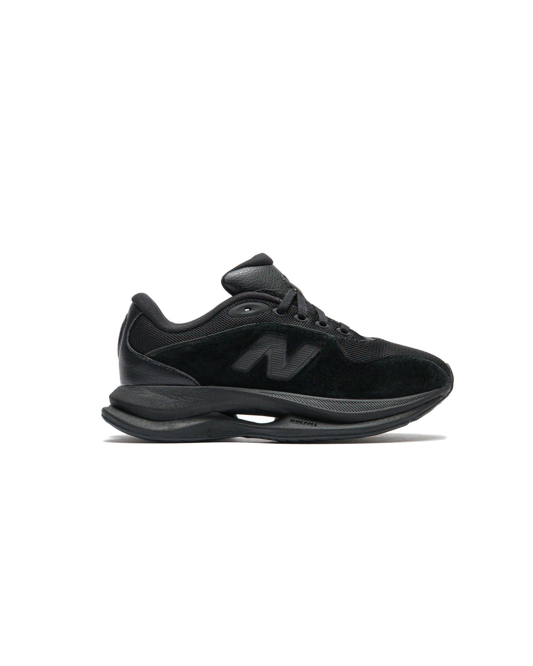 NEW BALANCE picture