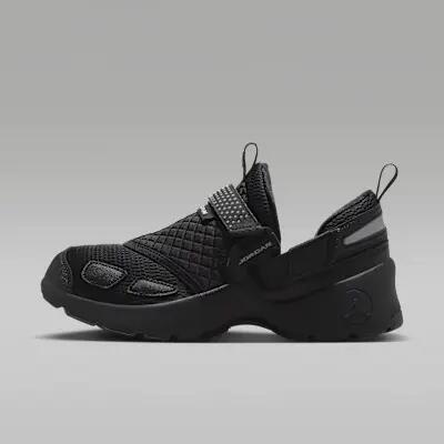 Zapatillas Jordan modelo HQ2164-001 para mujer