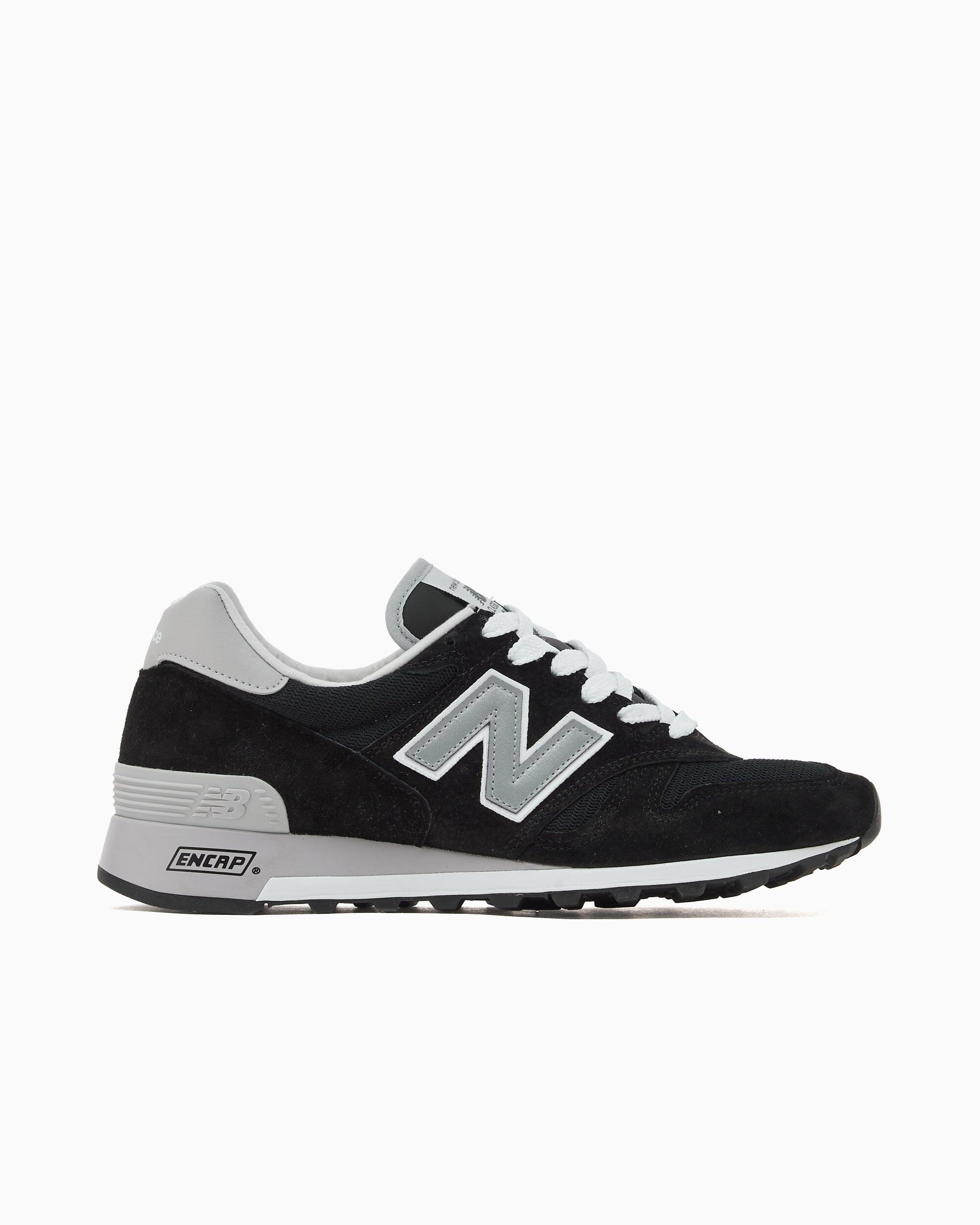 NEW BALANCE picture