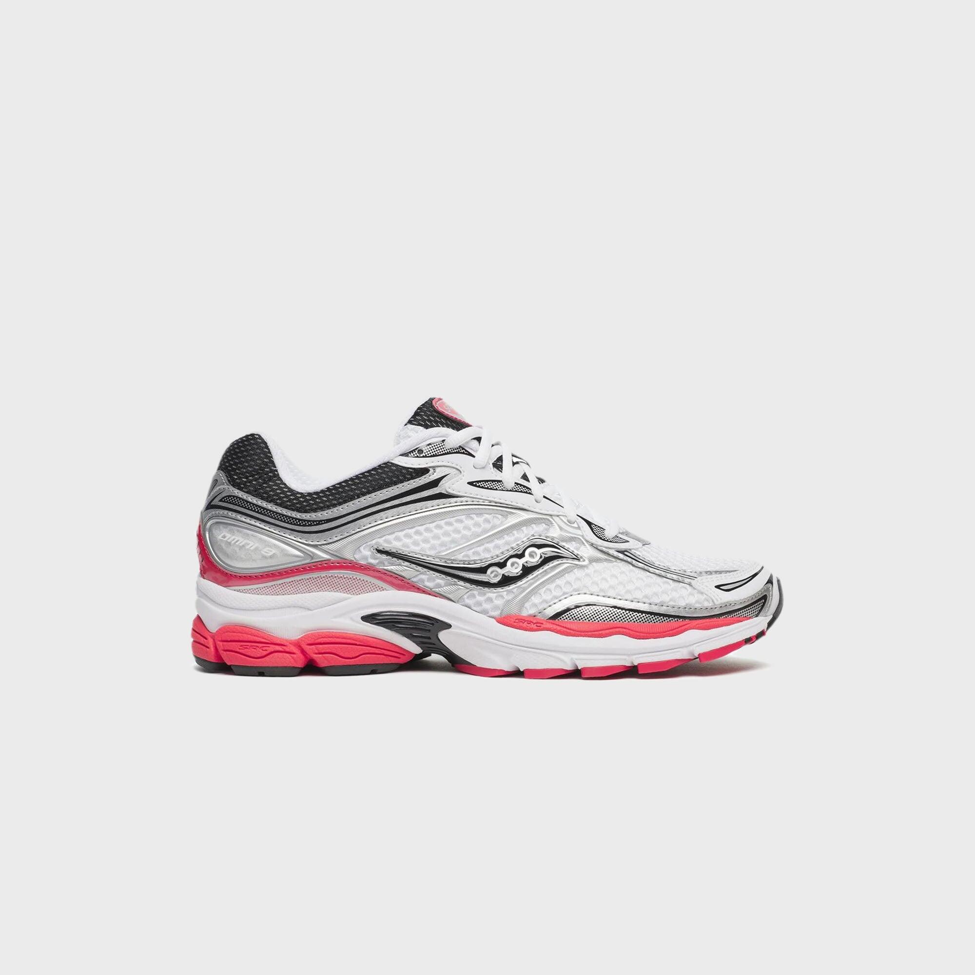SAUCONY picture