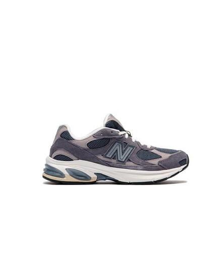 New Balance 2010