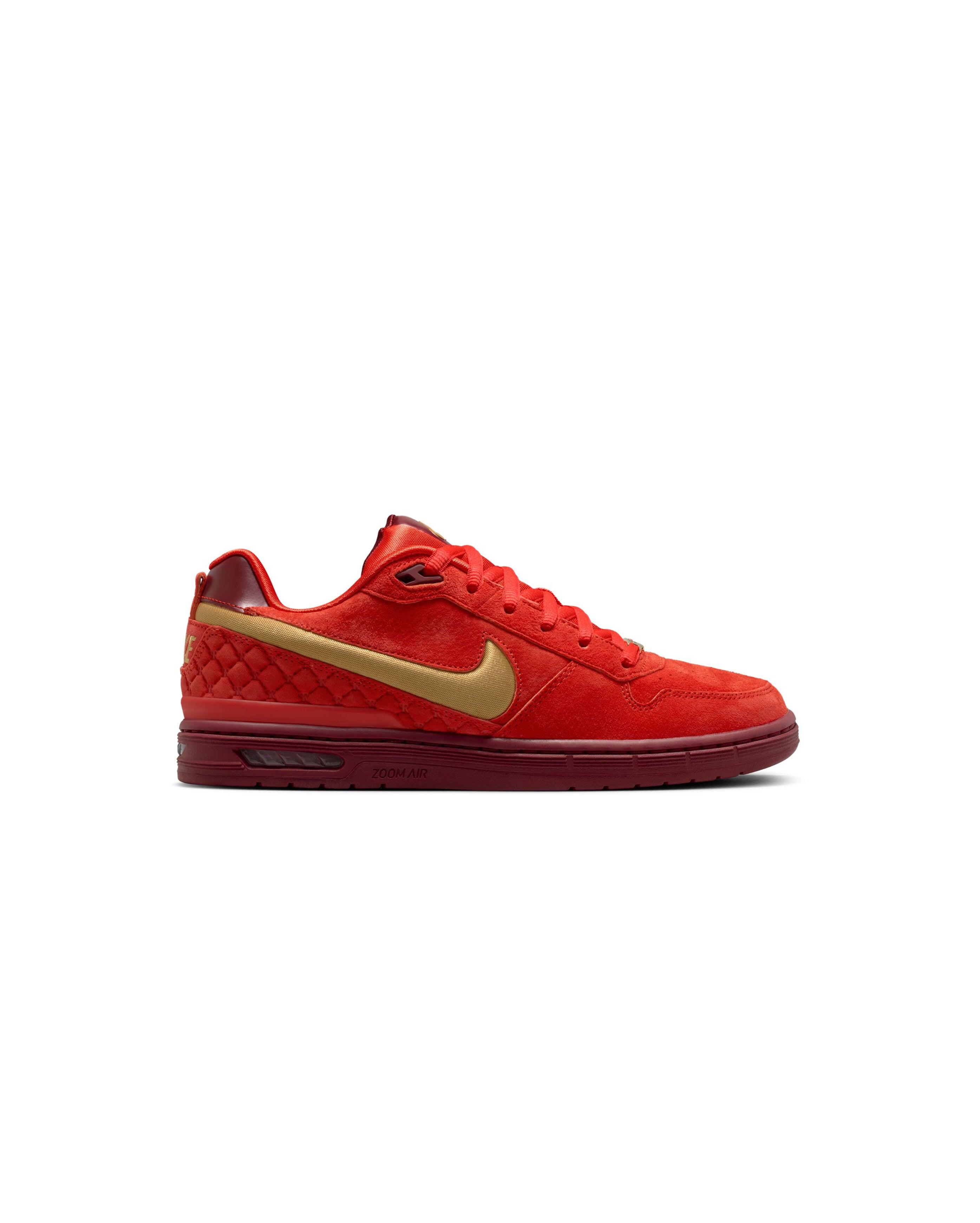 NIKE picture