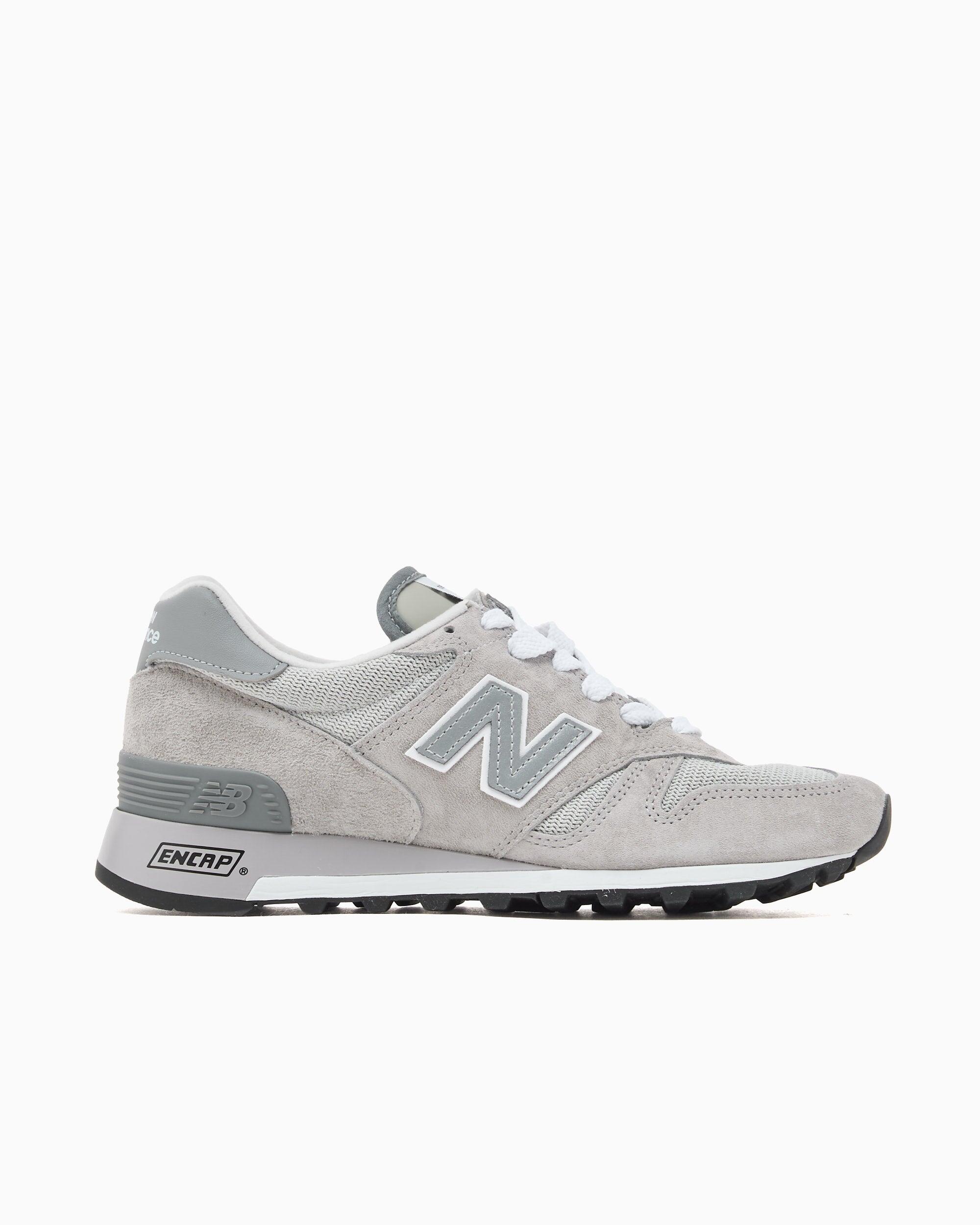 NEW BALANCE picture