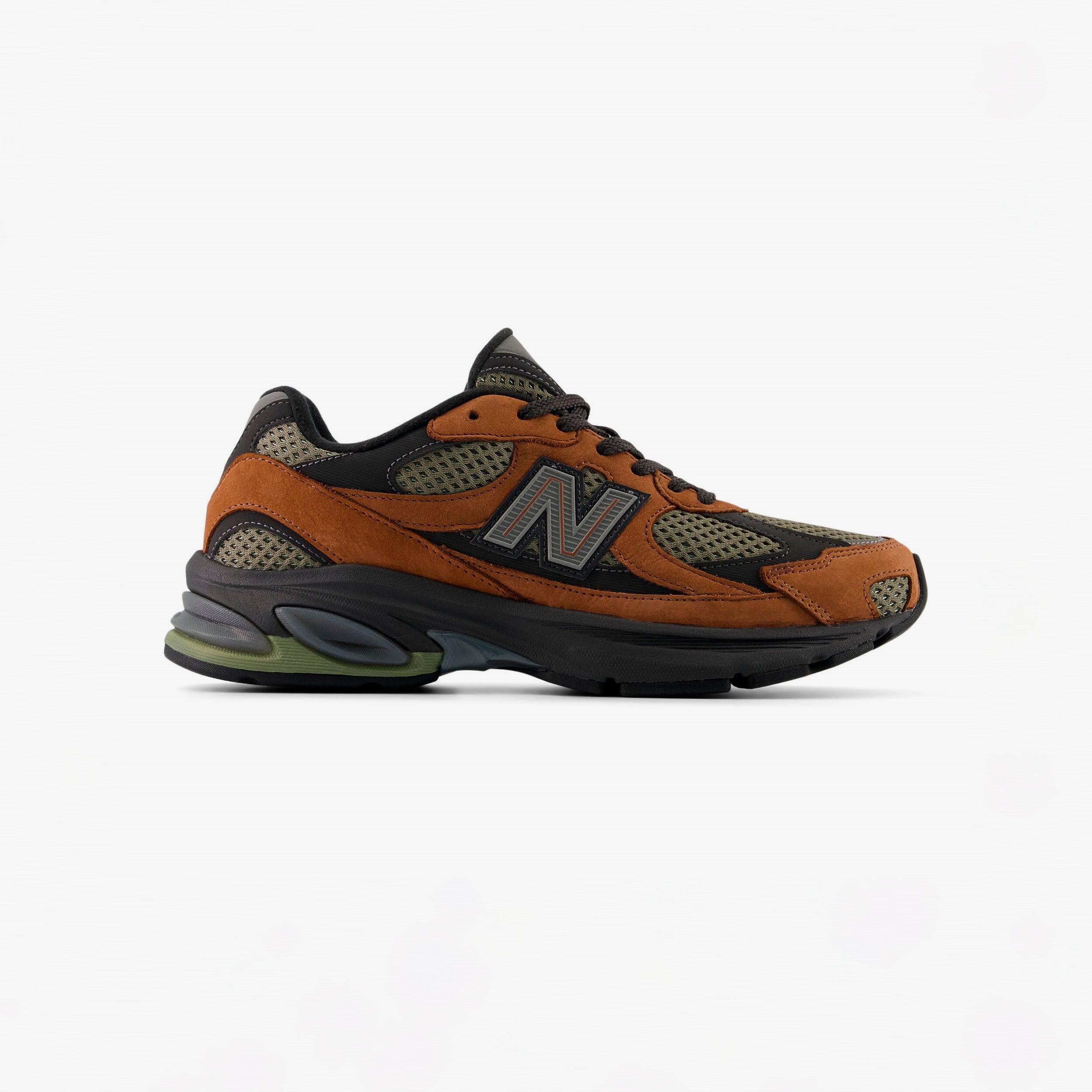 NEW BALANCE picture