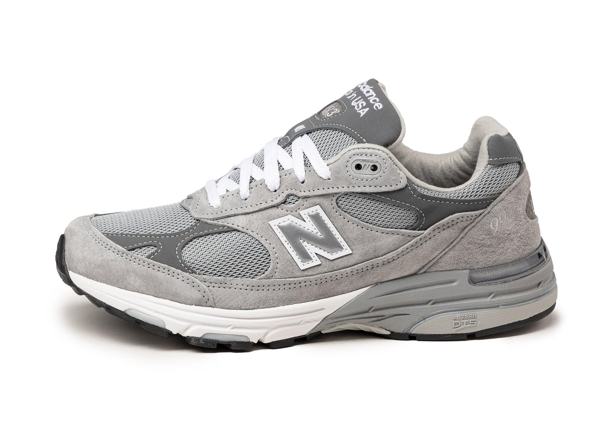 NEW BALANCE picture