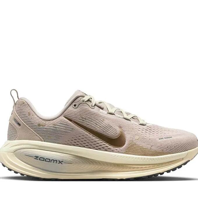 Nike Vomero 18 SE W Cream II