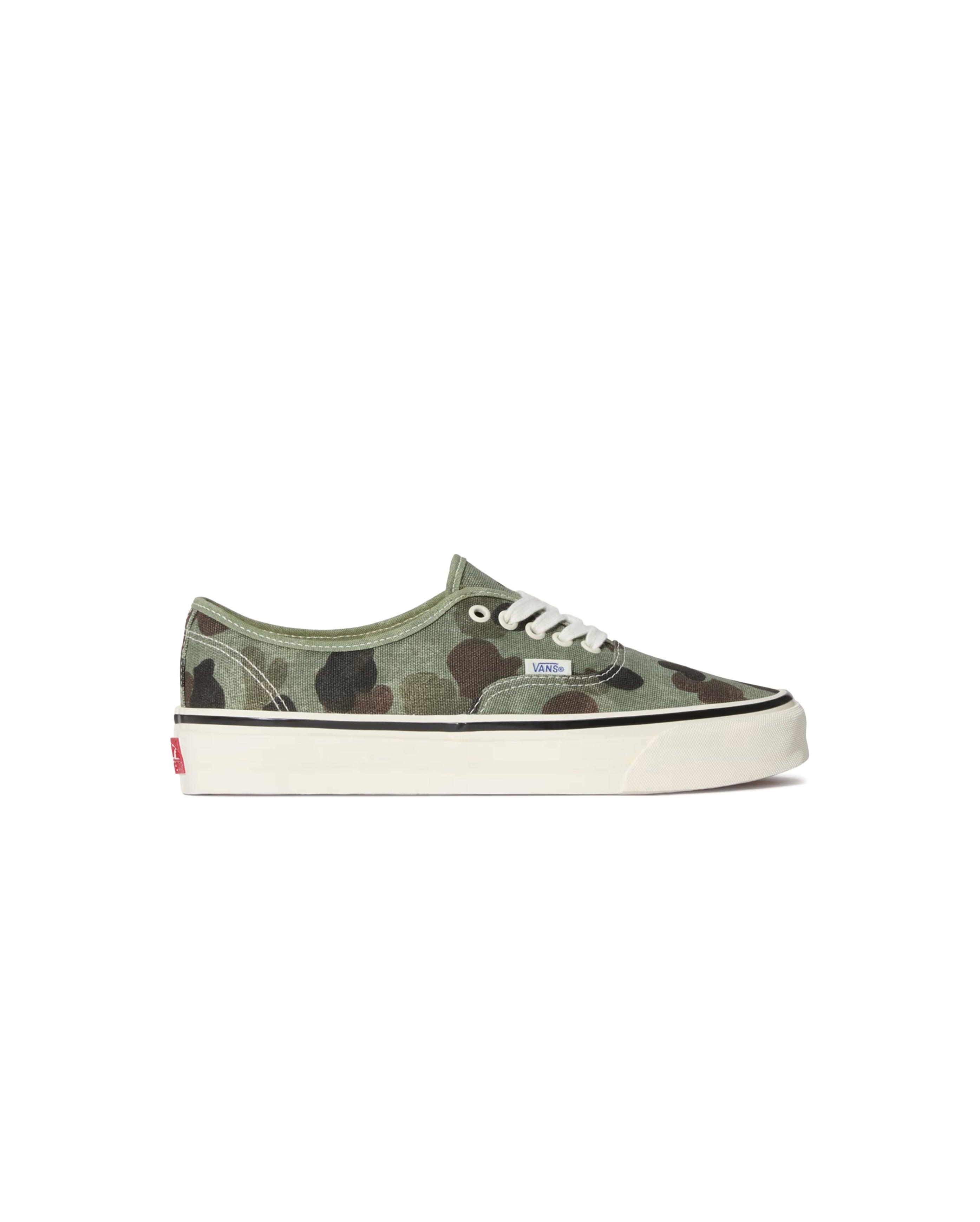 VANS picture
