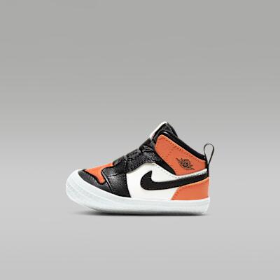 NIKE picture
