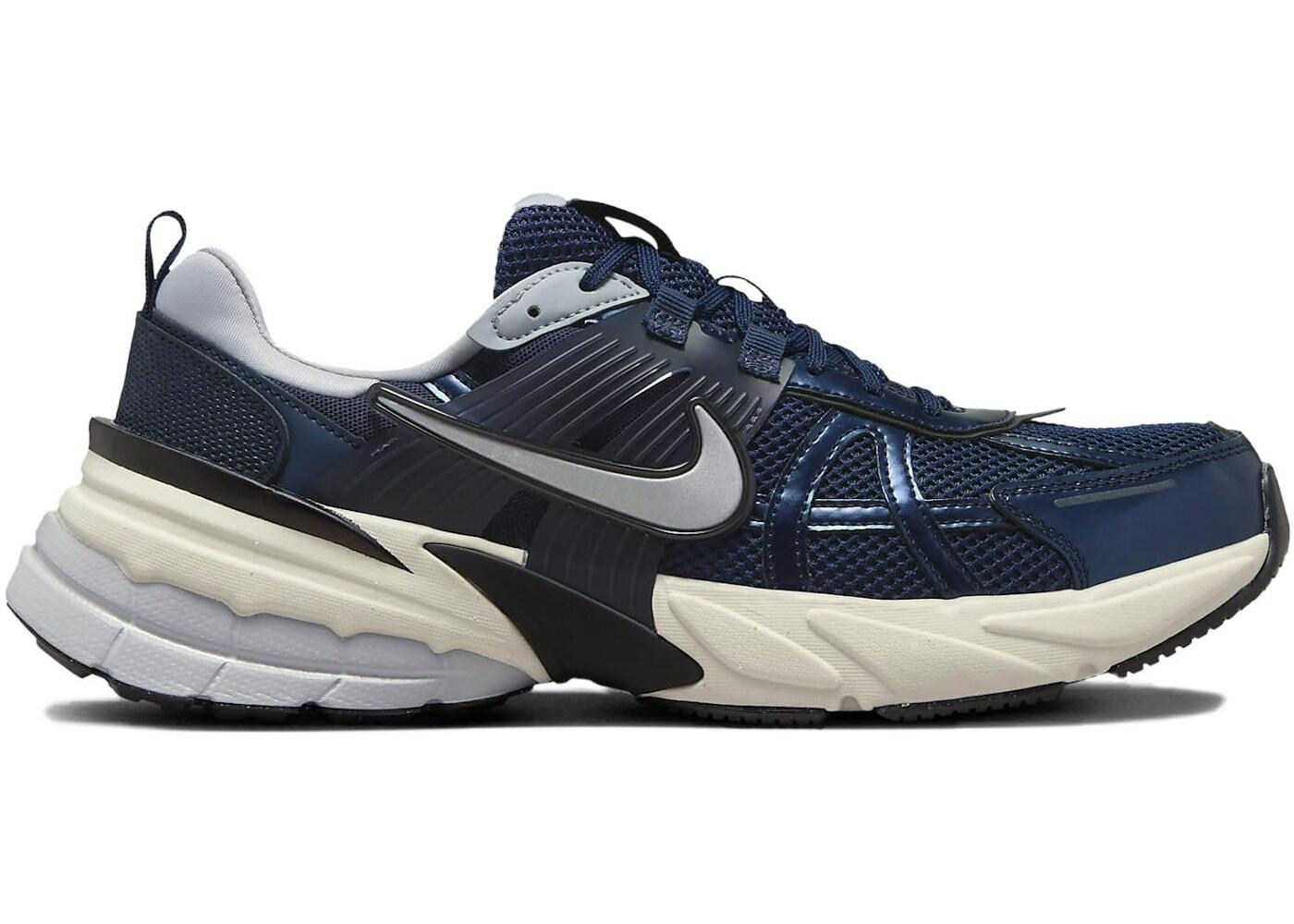 NIKE picture
