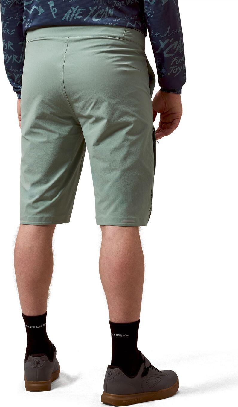 Pantalones cortos de ciclismo de montaña Endura AllTrack Ride Over, color verde, 2/5