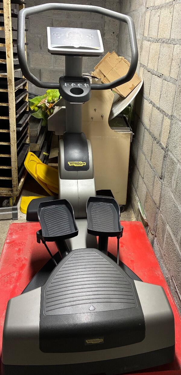 TECHNOGYM picture