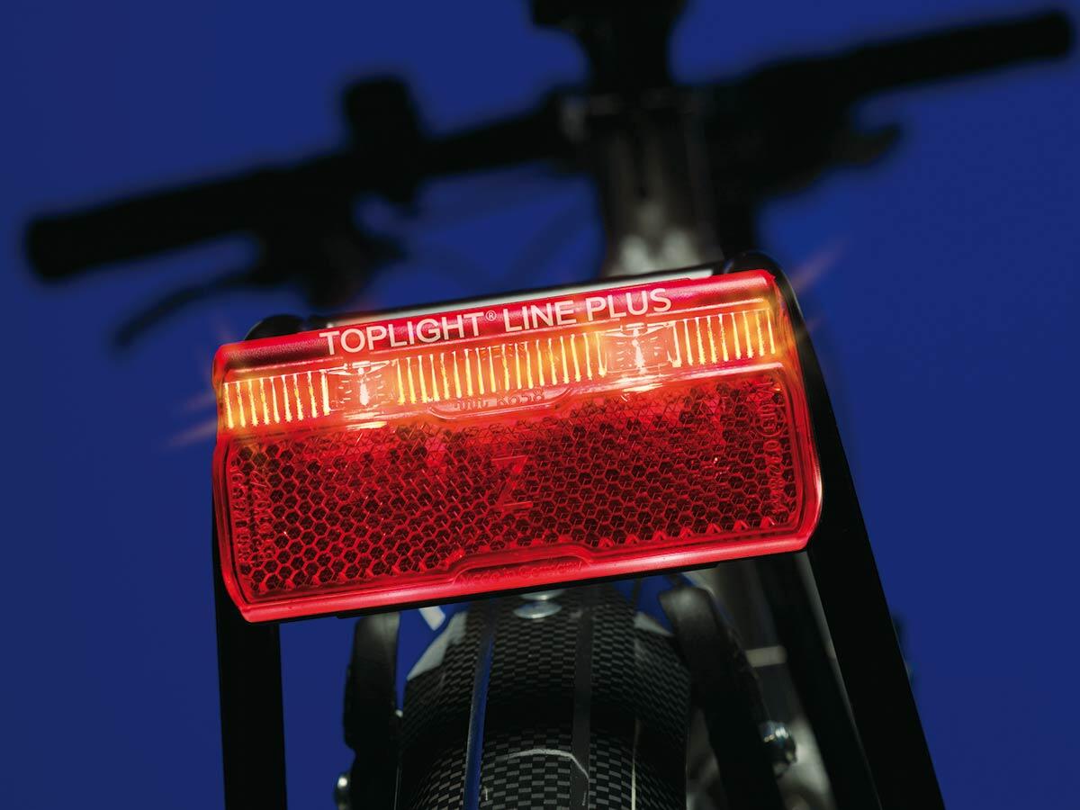 Busch & Müller Toplight Line Luz trasera Freno + Luz de estacionamiento 3/4
