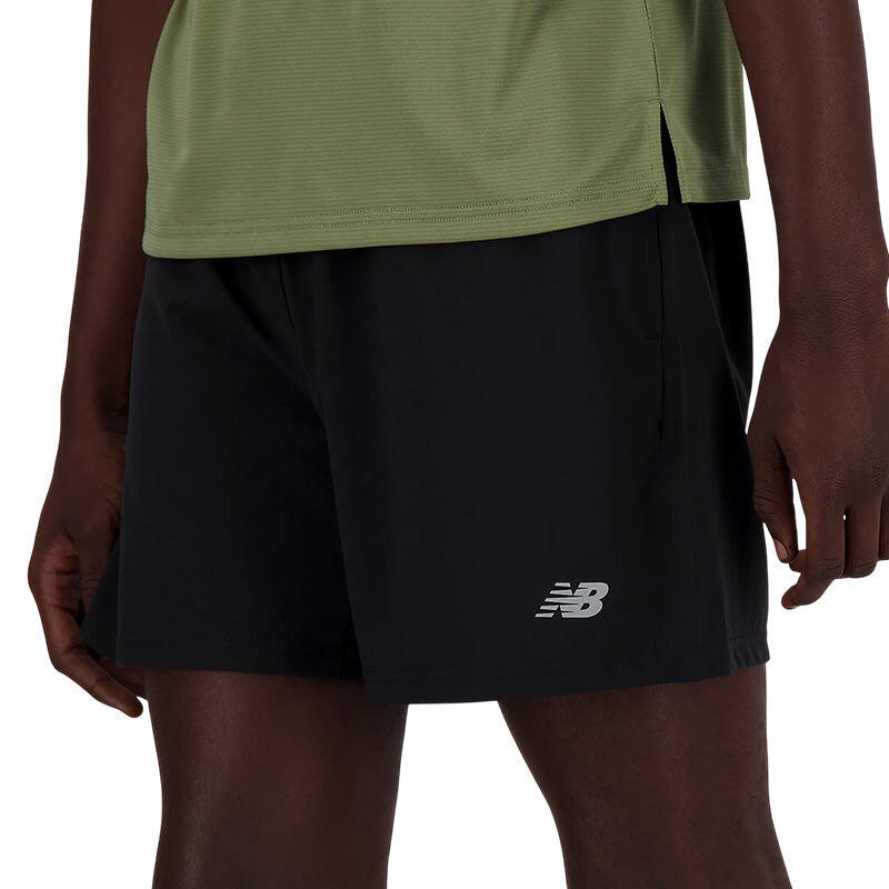 Pantaloncini corti New Balance Short Sport Essential 7''New Balance 5/6