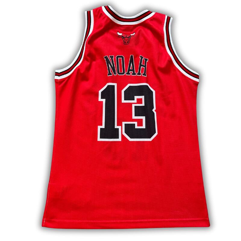 Segunda vida - Camisola NBA Chicago Bulls 2007/2008 Noah - Como novo 2/2