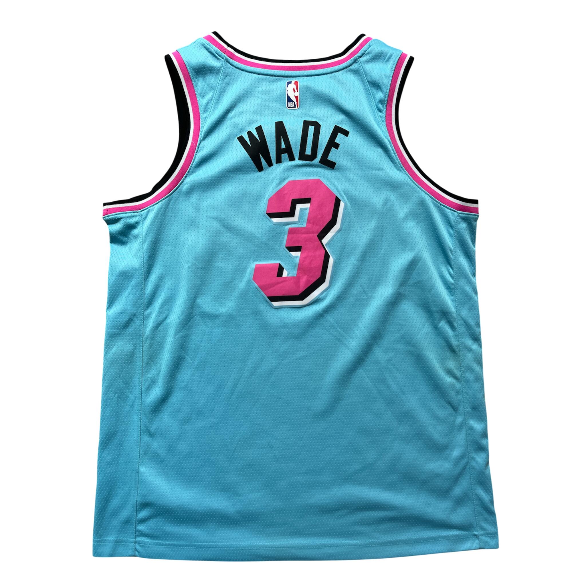 Segunda vida - Camisola NBA Miami Heat 2019/2020 Edition - Como novo 2/2