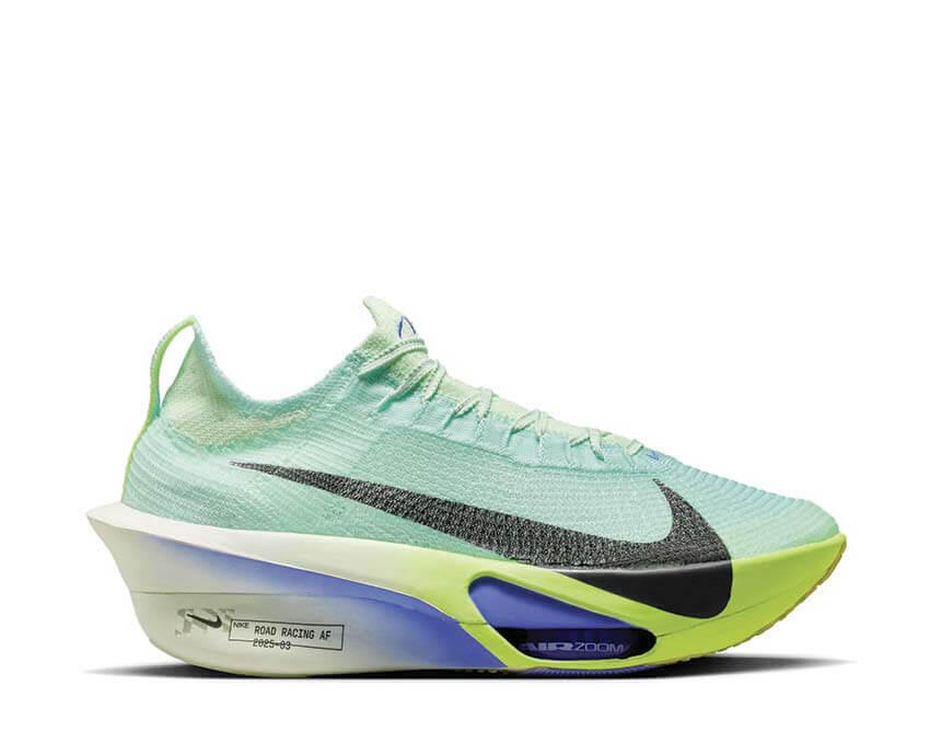 NIKE picture