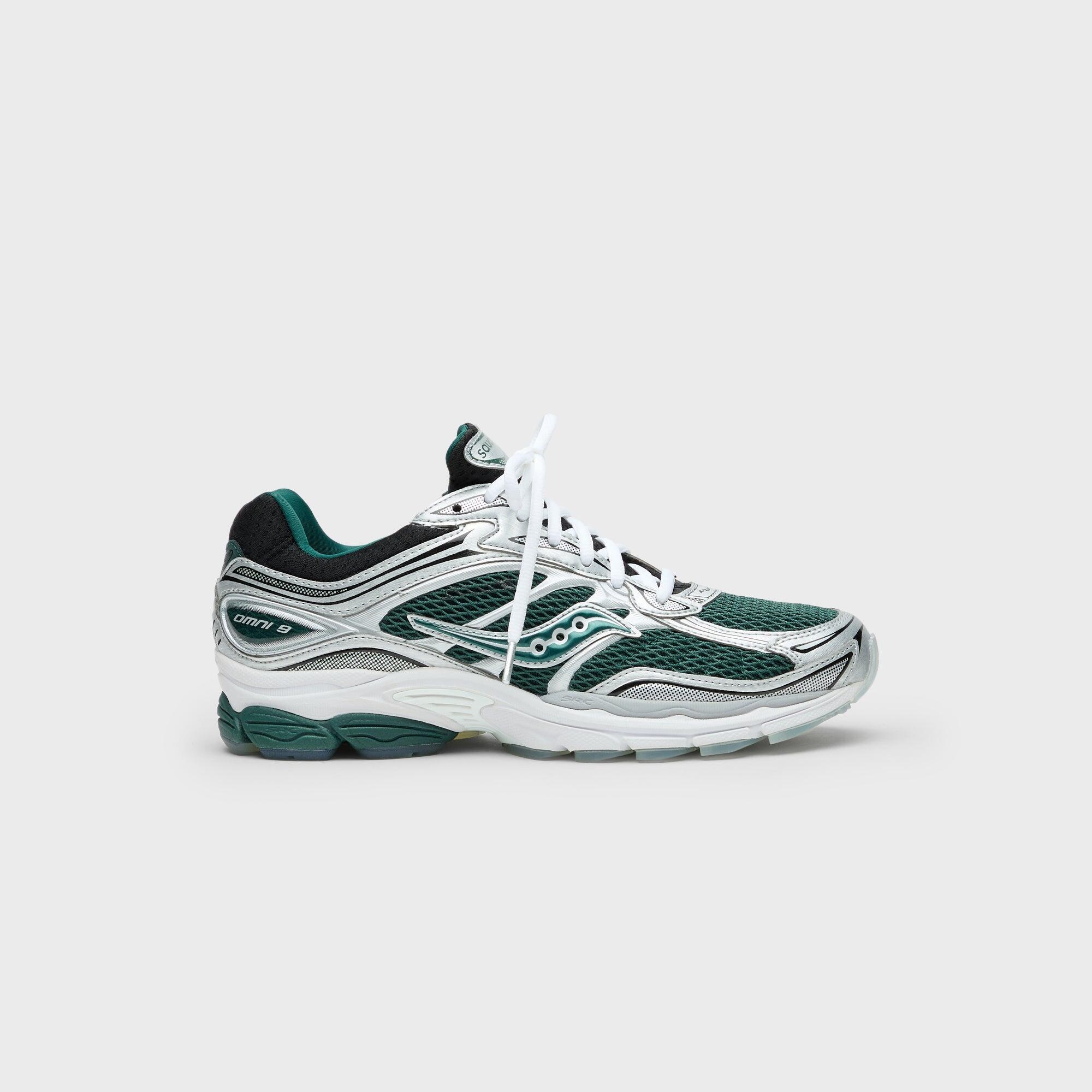 SAUCONY picture