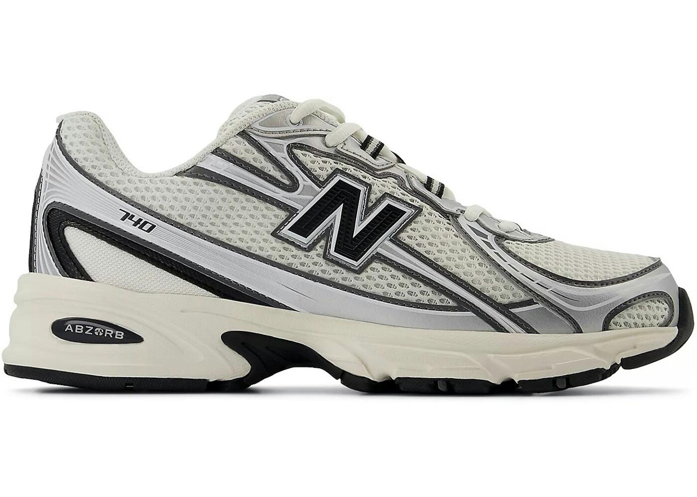 NEW BALANCE picture