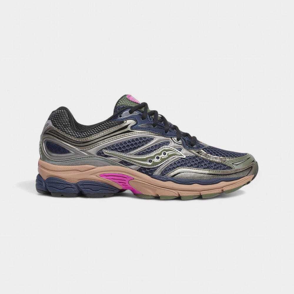 SAUCONY picture