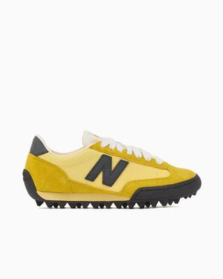 New balance gator run apollo gold