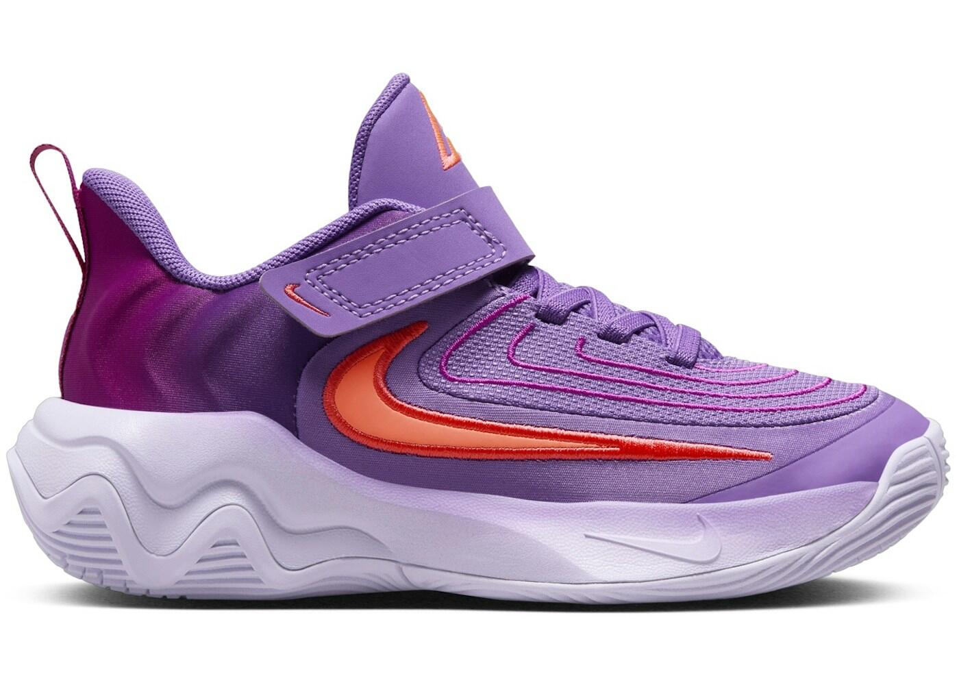 NIKE picture