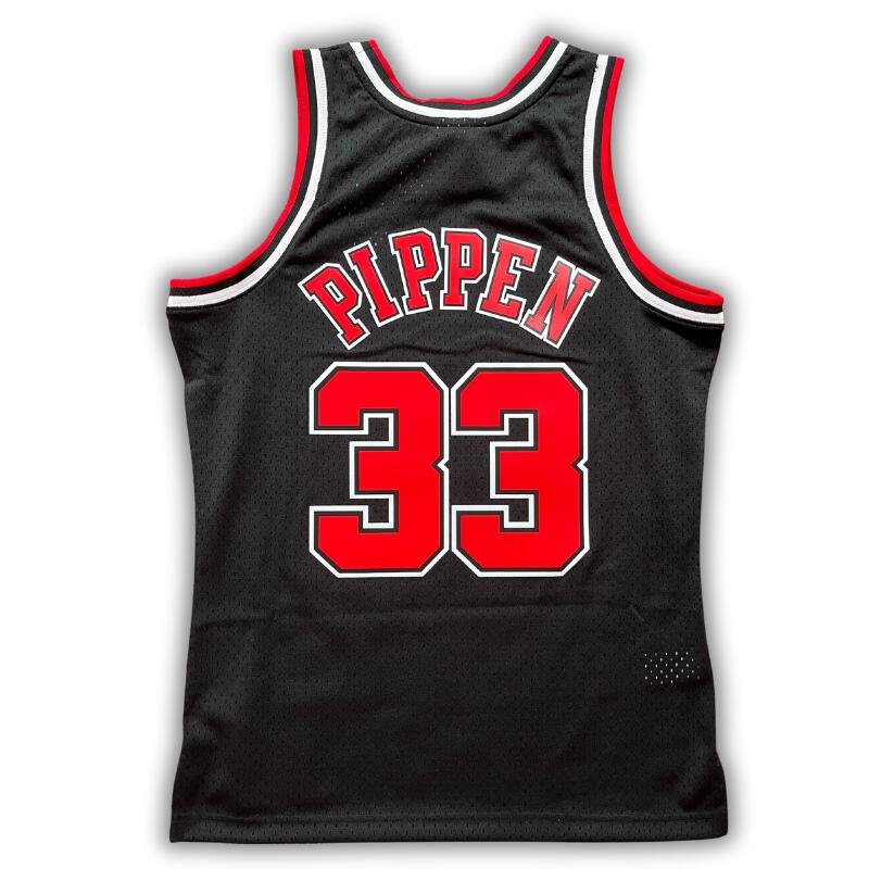 Segunda vida - Camisola NBA Chicago Bulls 1997/1998 Pippen - Como novo 2/2