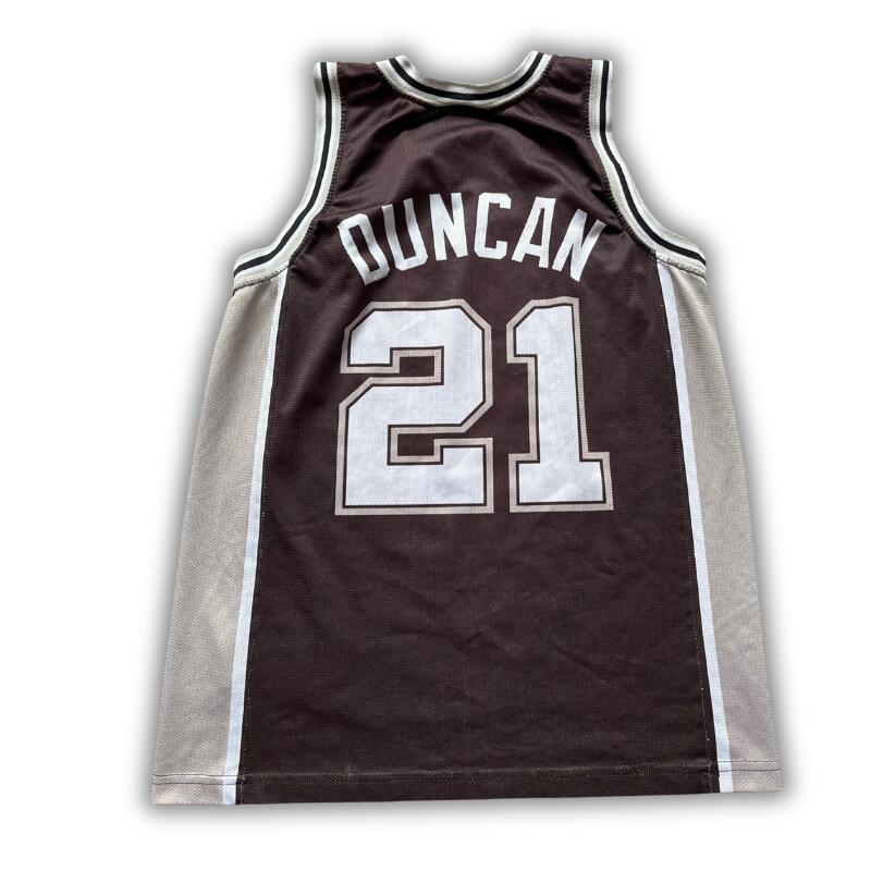 Segunda vida - Camisola NBA San Antonio Spurs Away - Como novo 2/2