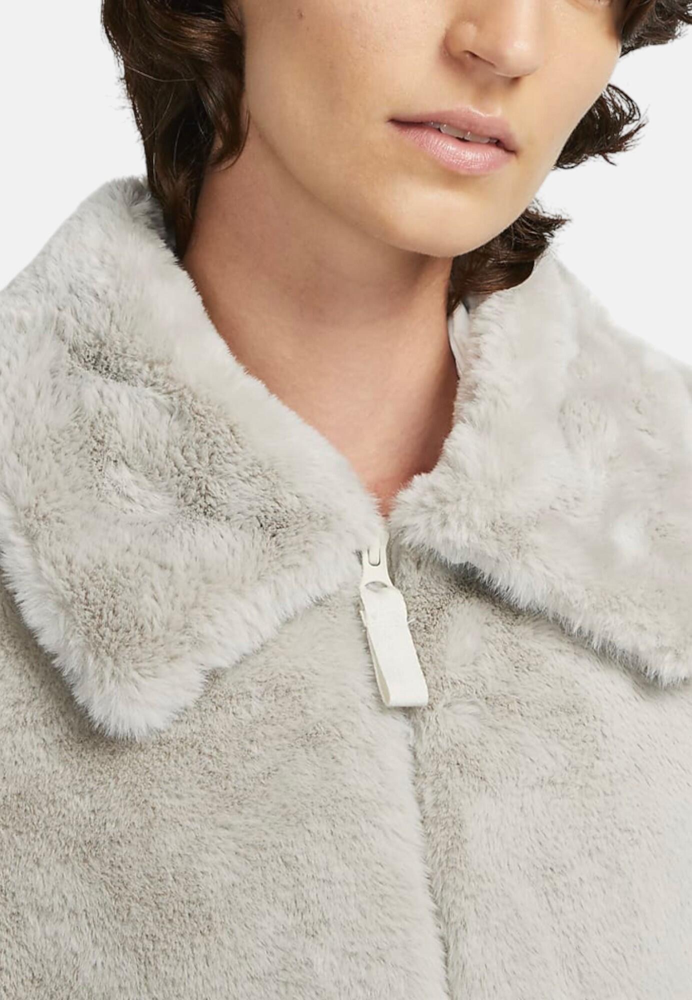 Nike Sportswear - Chaqueta W NSW FX FUR GFX AOP LNG JKT en Poliéster para mujer 4/4