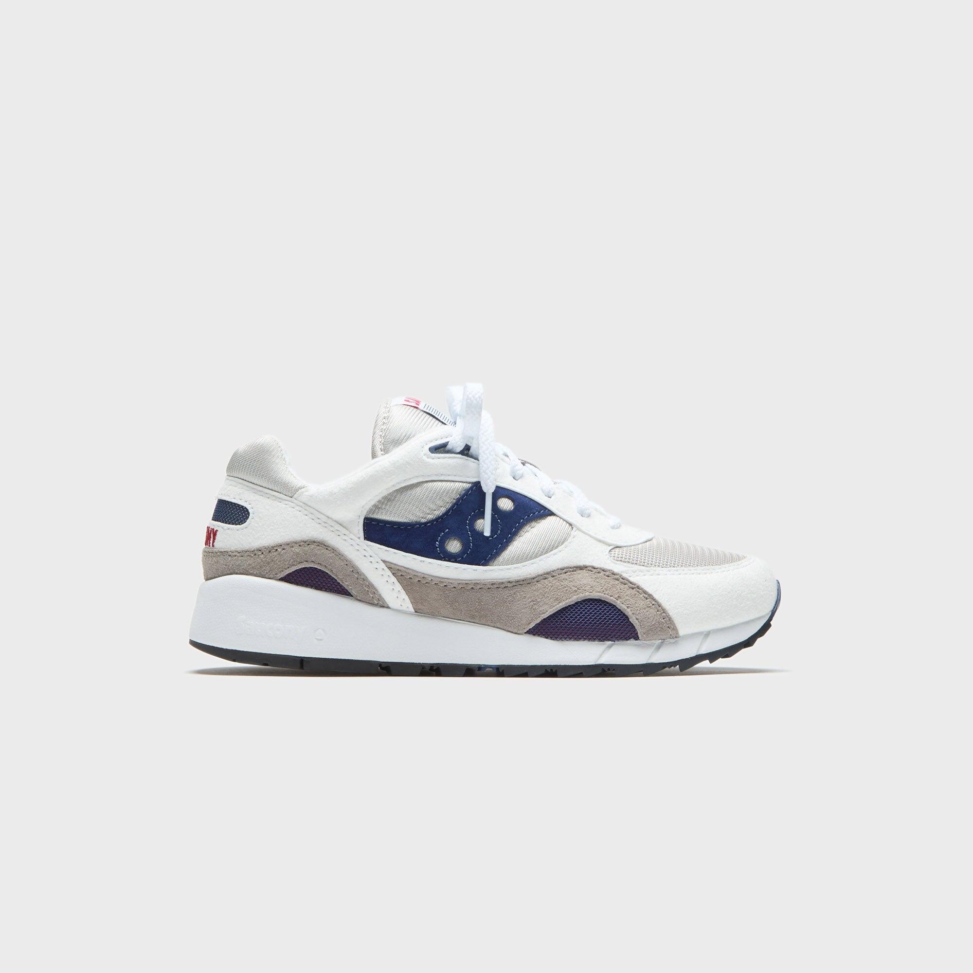 SAUCONY picture