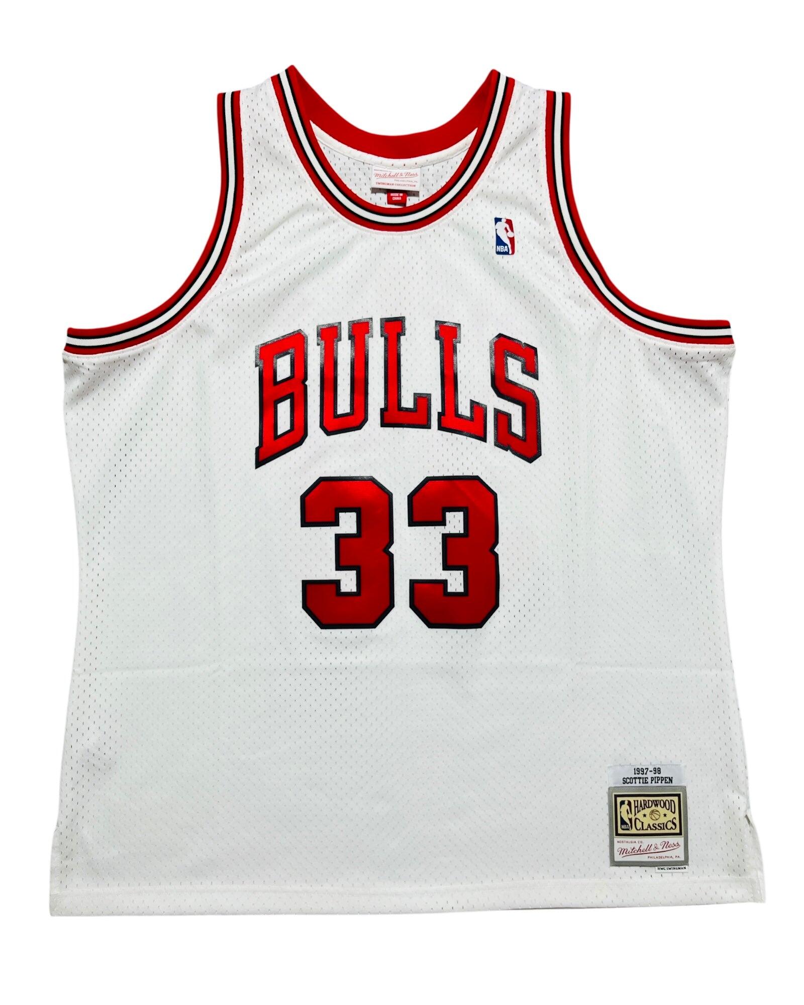 MITCHELL & NESS picture