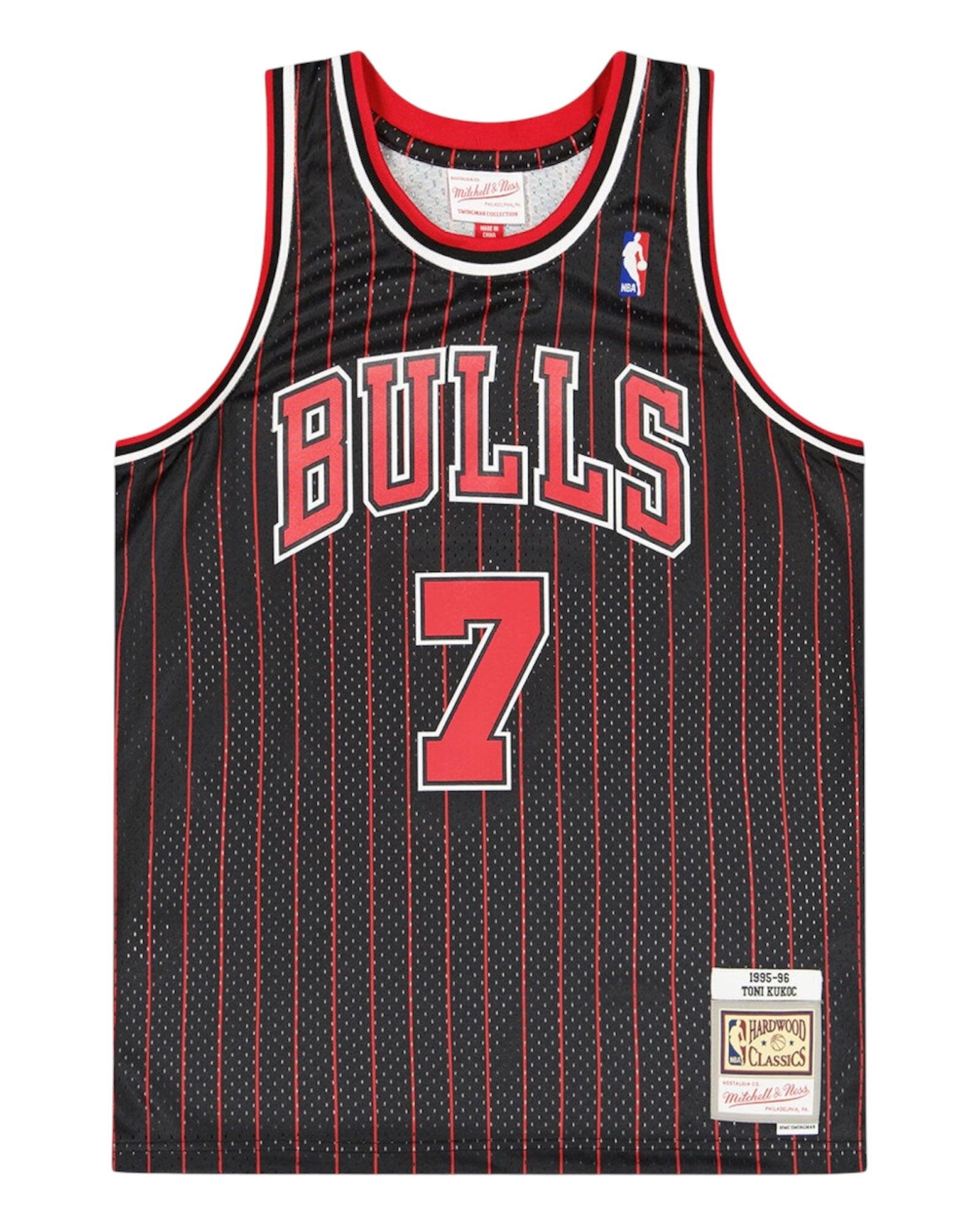 MITCHELL & NESS picture