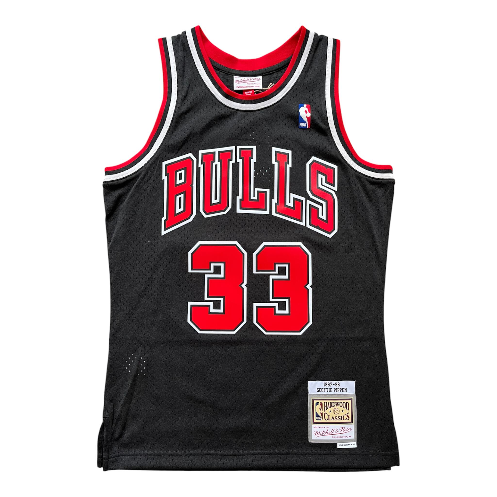 MITCHELL & NESS picture