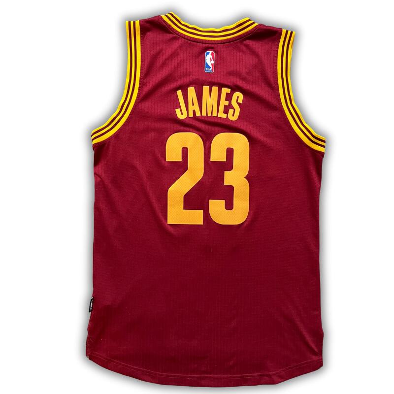 Segunda vida - Camisola NBA Cleveland Cavaliers 2014/2017 James - Como novo 2/2