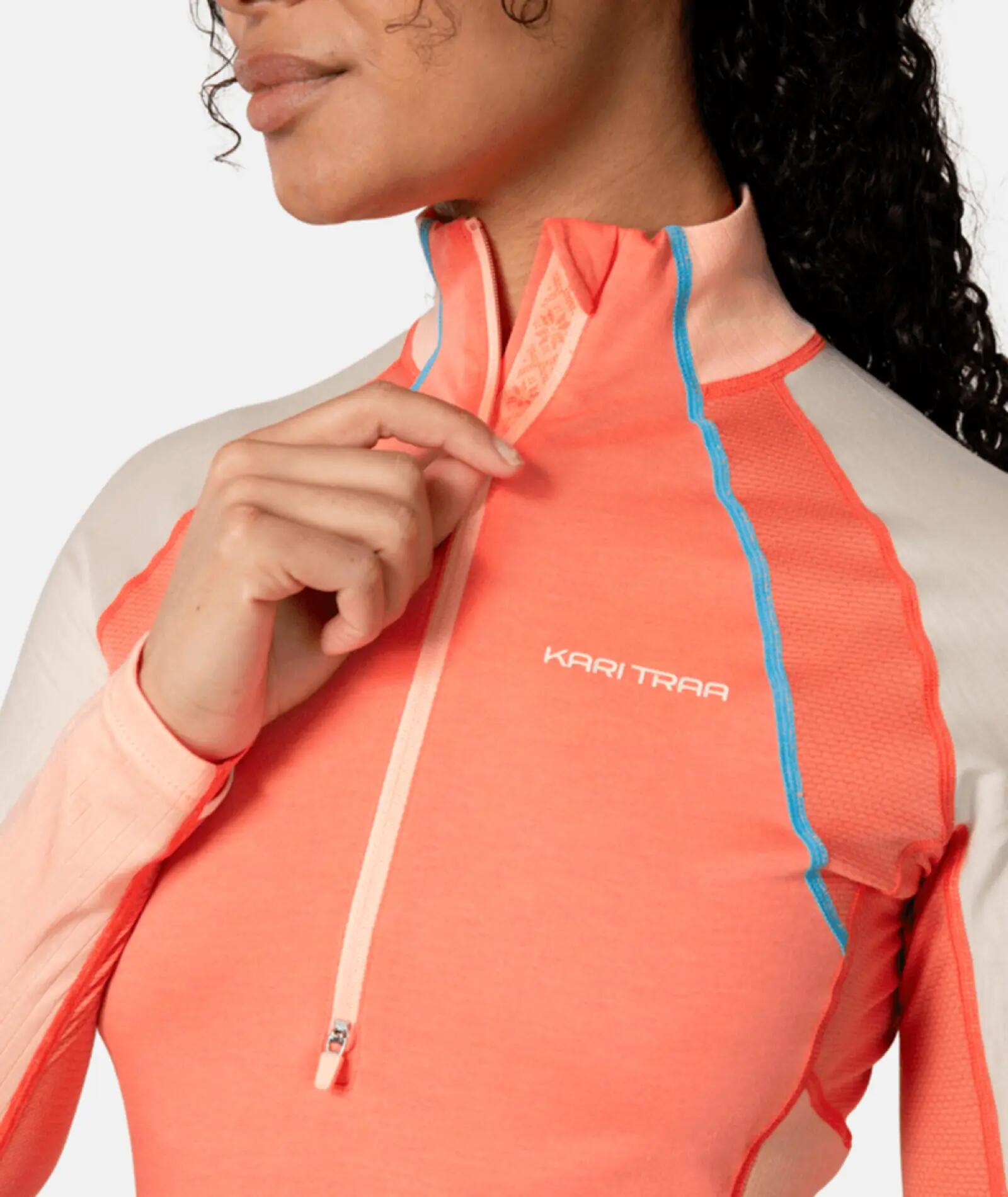 KARI TRAA Alma Half Zip - corel 3/5