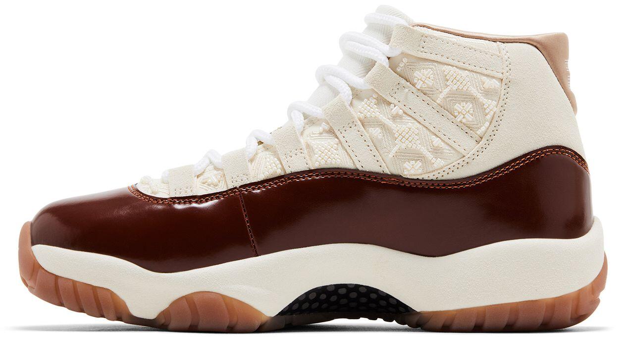 Air Jordan 11 Retro China 2/5