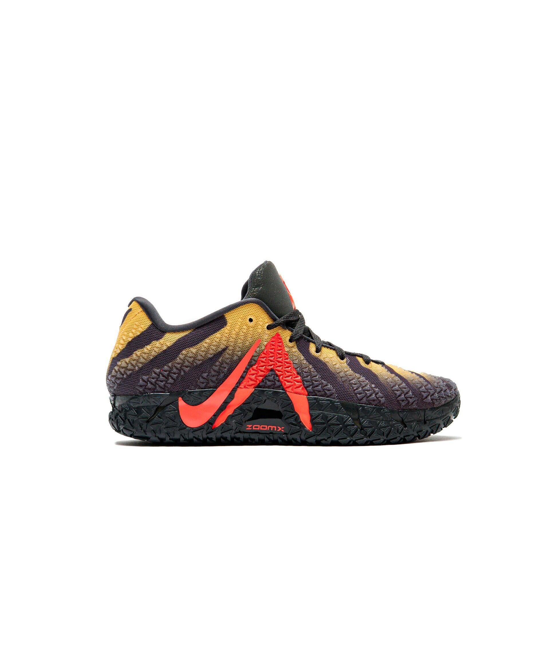 NIKE picture