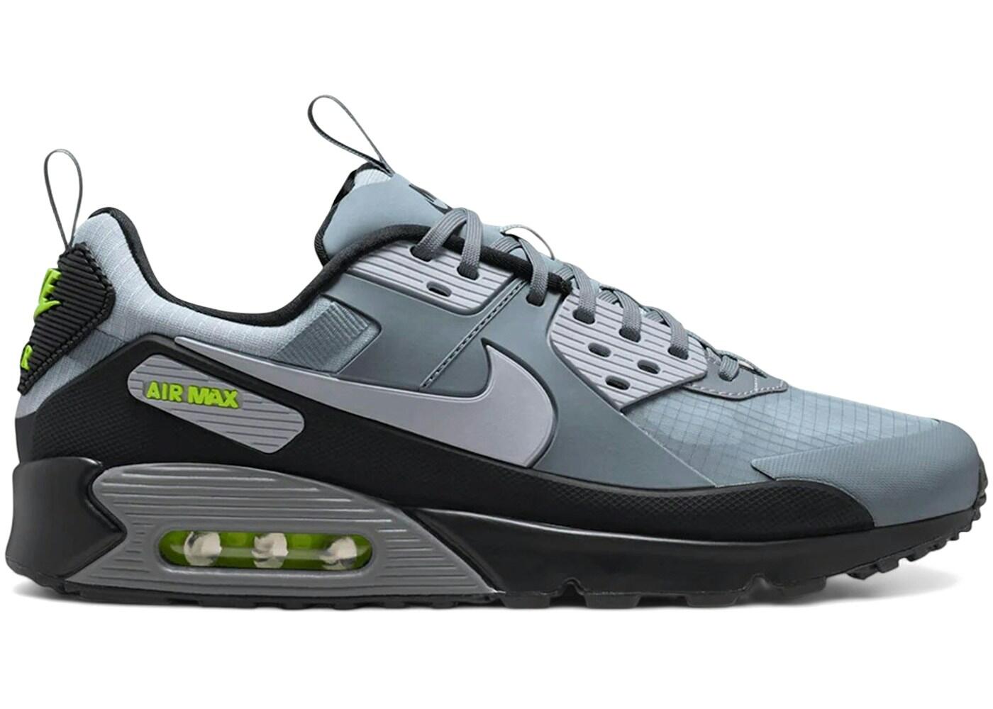 NIKE picture