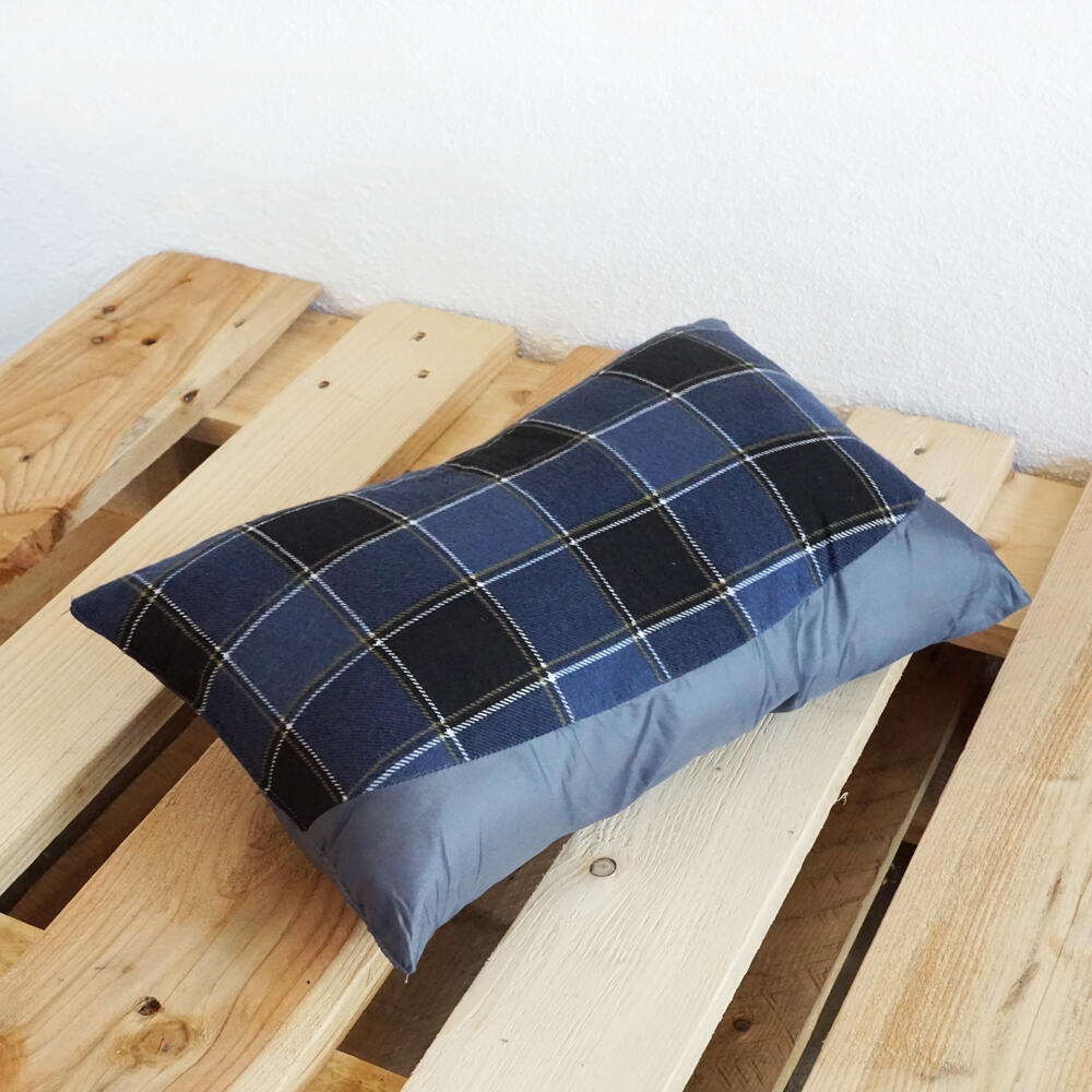 Reisekissen Blau Schwarz - Kompakt Kopfkissen für Camping 7/7