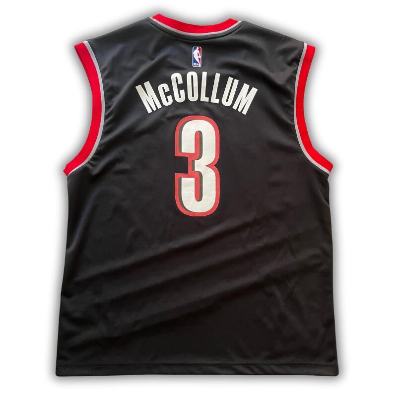 Segunda vida - Camisola NBA Portland Trailblazers 2014/2017 McCollum - Como novo 2/2