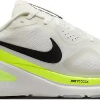 Nike Structure 26 Running Shoes - Men's