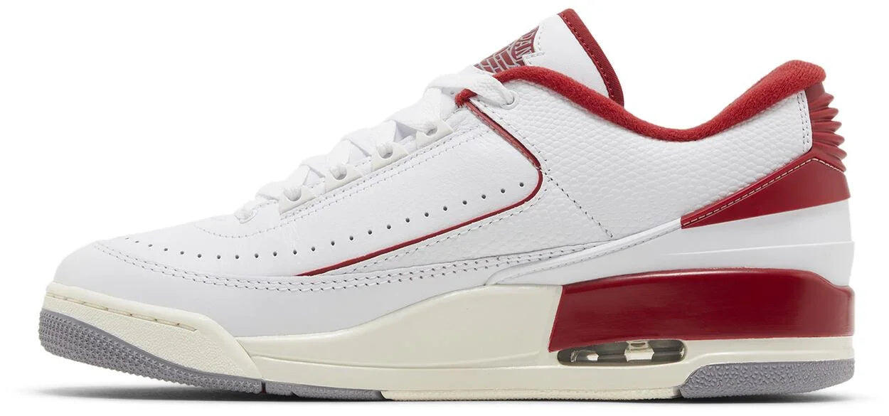 Jordan 2/3 White Varsity Red (GS) 2/5