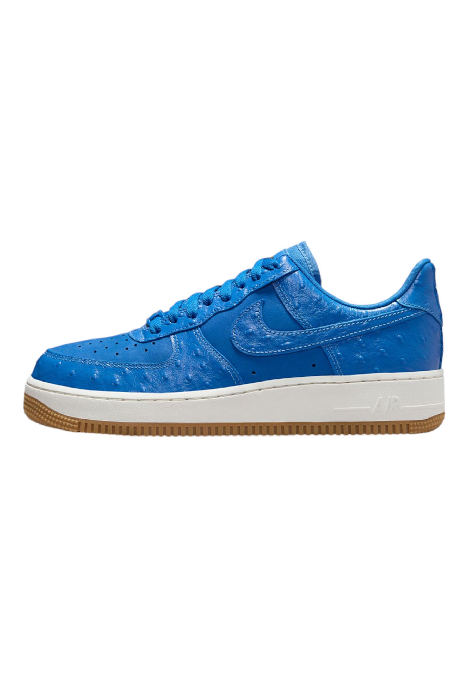 NIKE picture