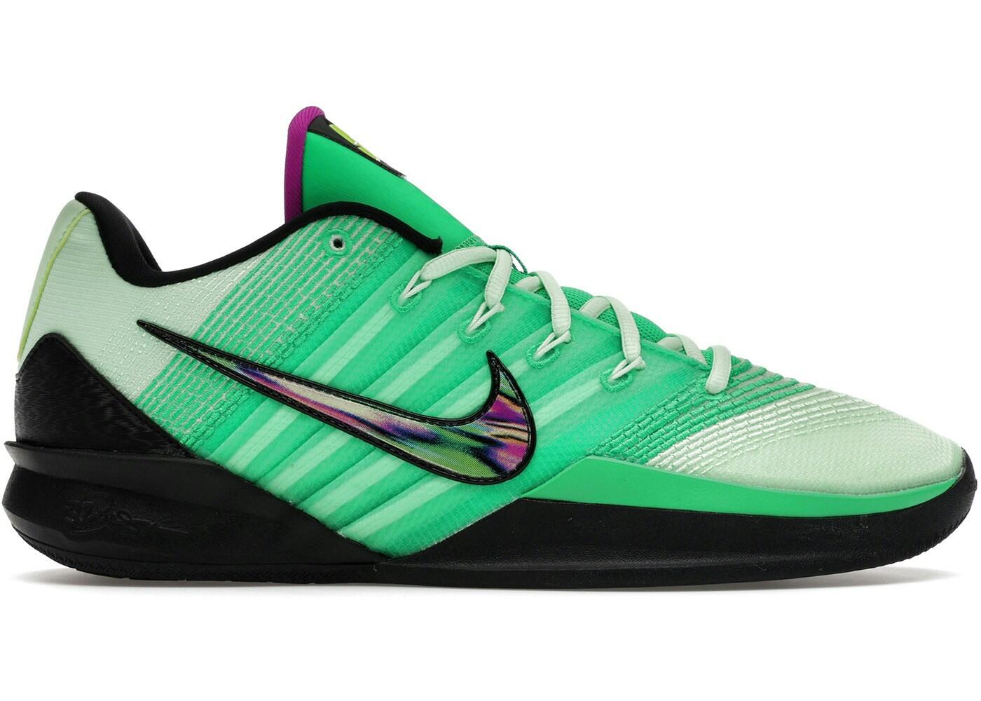 NIKE picture