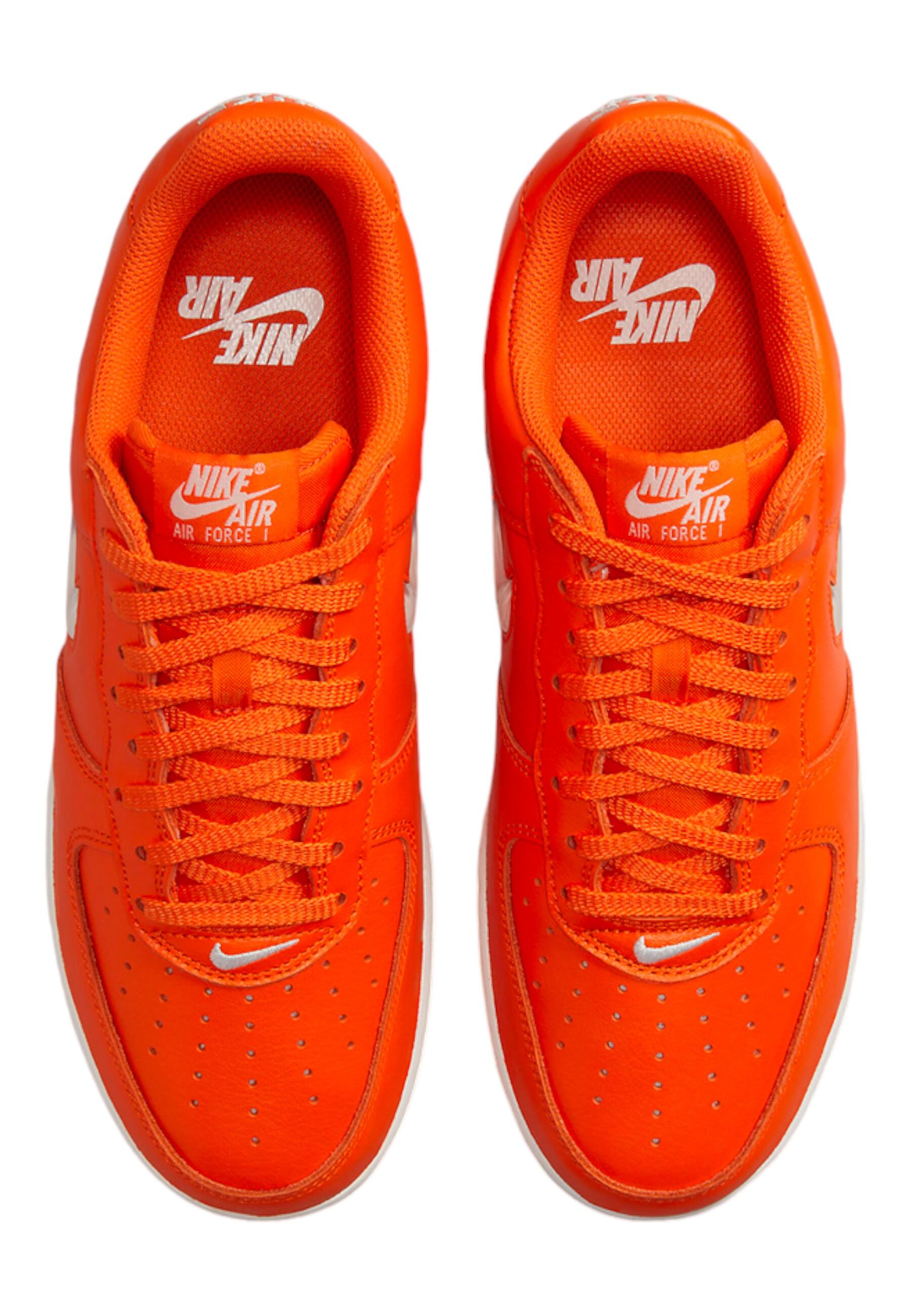 Nike Sportswear - Zapatillas AIR FORCE 1 LOW RETRO COTM LTR en cuero para hombre 4/6