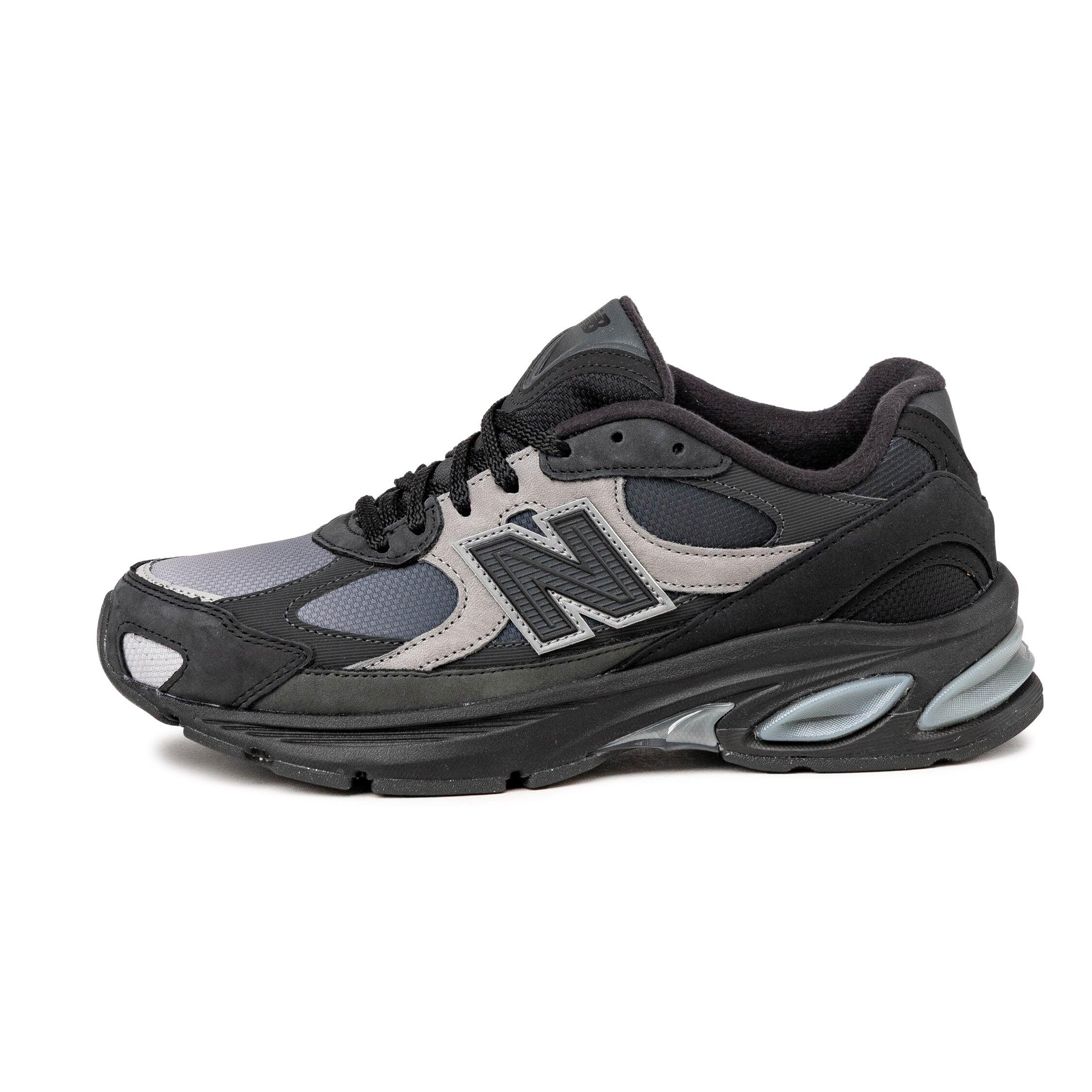 NEW BALANCE picture