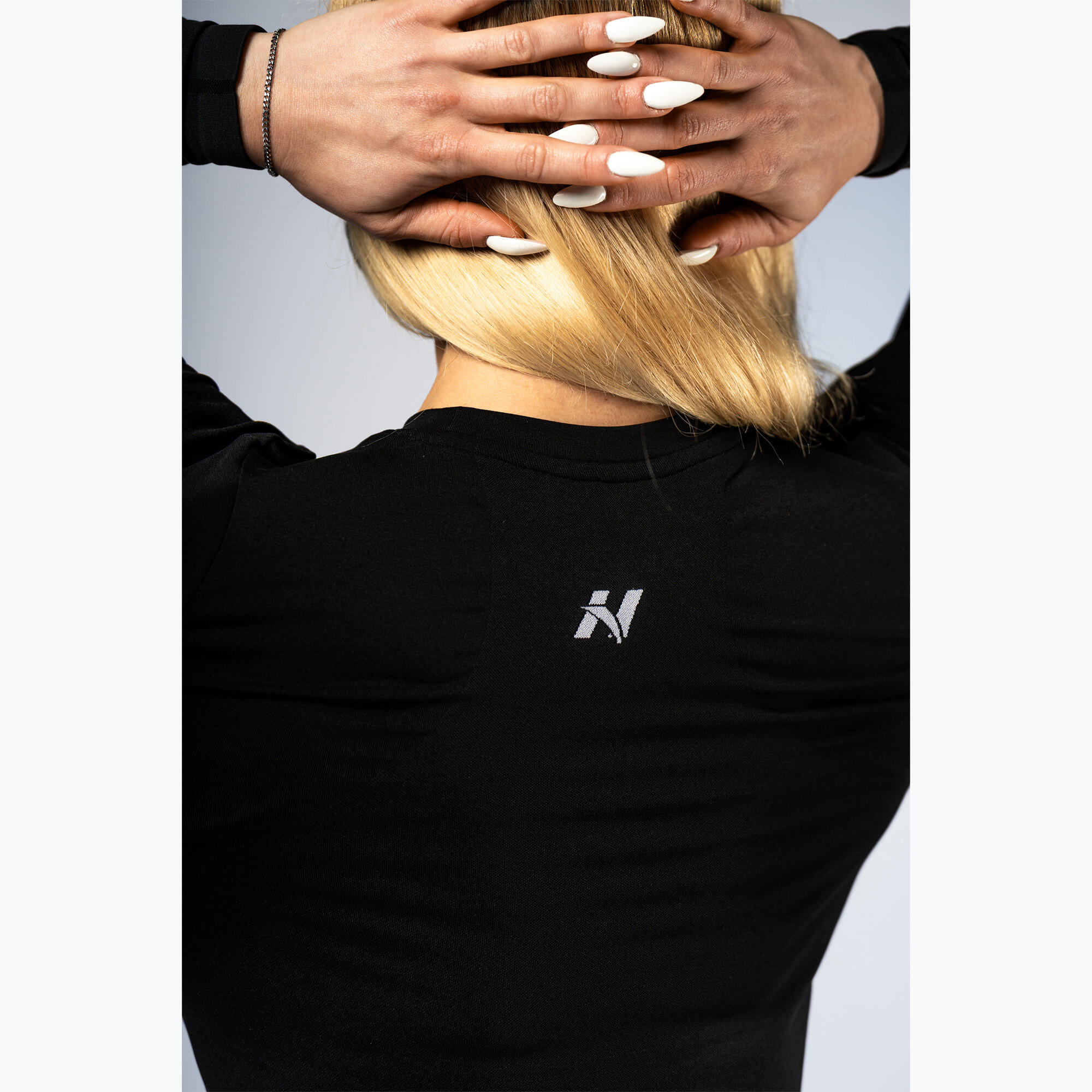Longsleeve treningowy damski NEBBIA Power 6/7