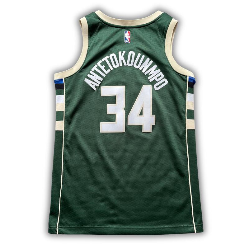 Segunda vida - Camisola NBA Milwaukee Bucks 2017/2023 Antetokounmpo - Como novo 2/2