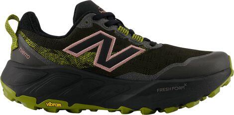 NEW BALANCE picture